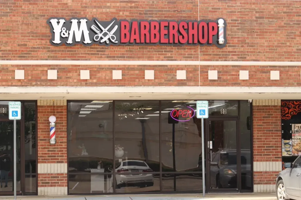 Y&M Barbershop - صالون حلاقه عربي — Barber shop in Allen